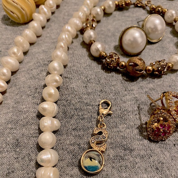 Water Pearls Jewelry Mix Lot - Picture 5 of 10